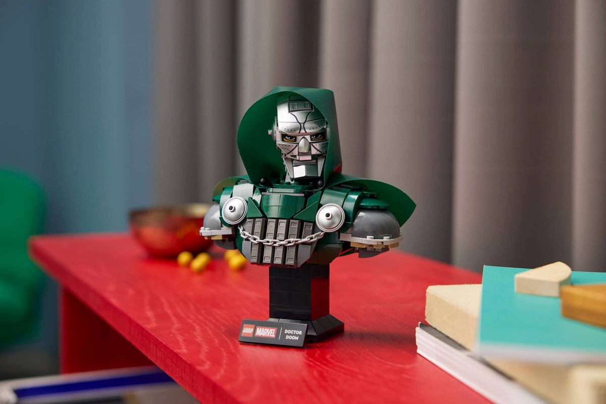 LEGO® 76345 Popiersie Doktora Dooma - zdjęcie 12