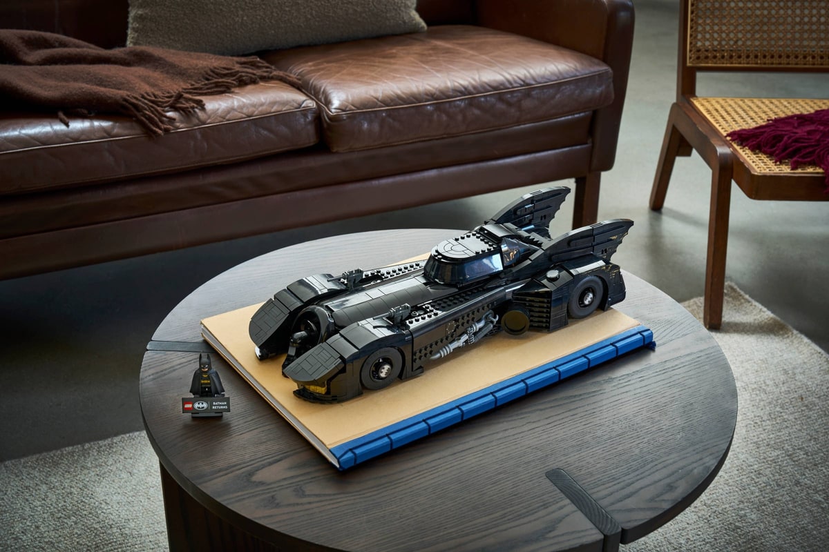 LEGO® 76355 Batmobil z filmu Powrót Batmana - zdjęcie 13