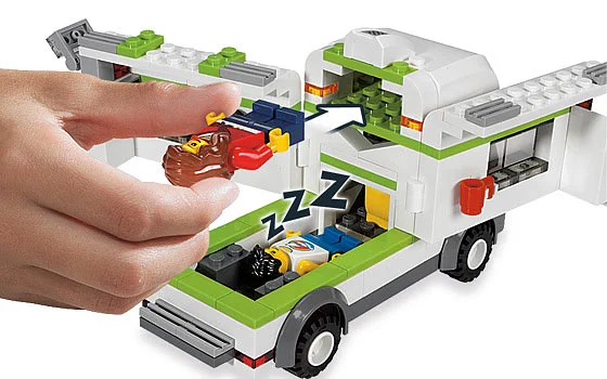 LEGO® 7639 City Camper - zdjęcie 10
