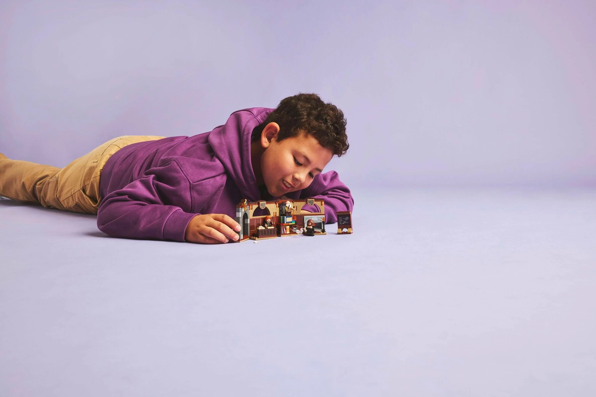 LEGO® 76442 Zamek Hogwart™: zajęcia z zaklęć i uroków - zdjęcie 7