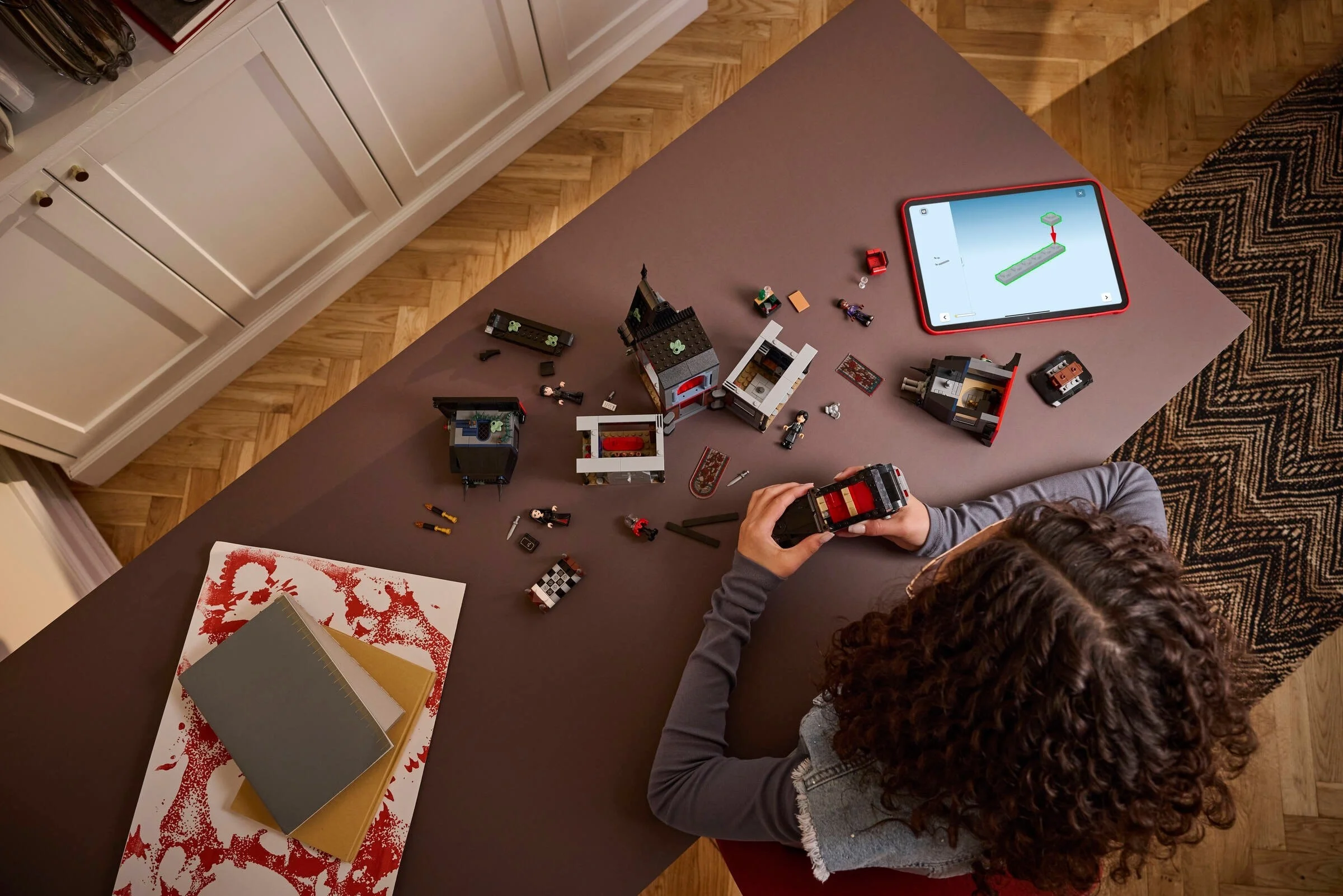 LEGO® 76786 Chatka Morticii - zdjęcie 7