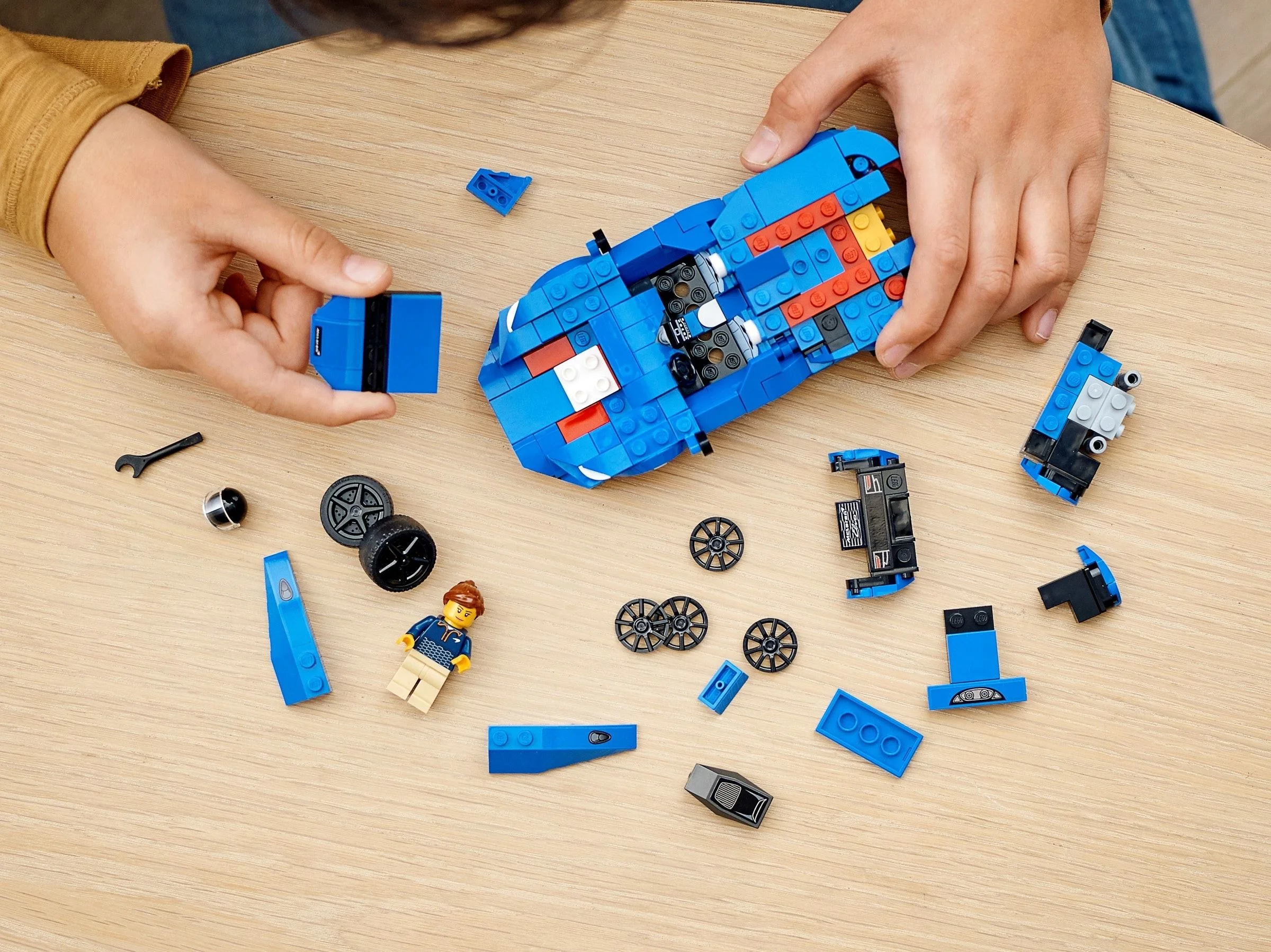 LEGO® 76902 Champions McLaren Elva - zdjęcie 8