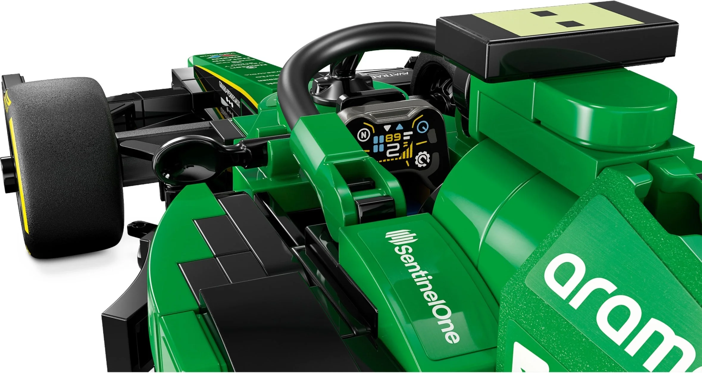 LEGO® 76925 LEGO Speed Champions Samochód bezpieczeństwa Aston Martin i AMR23 - zdjęcie 6