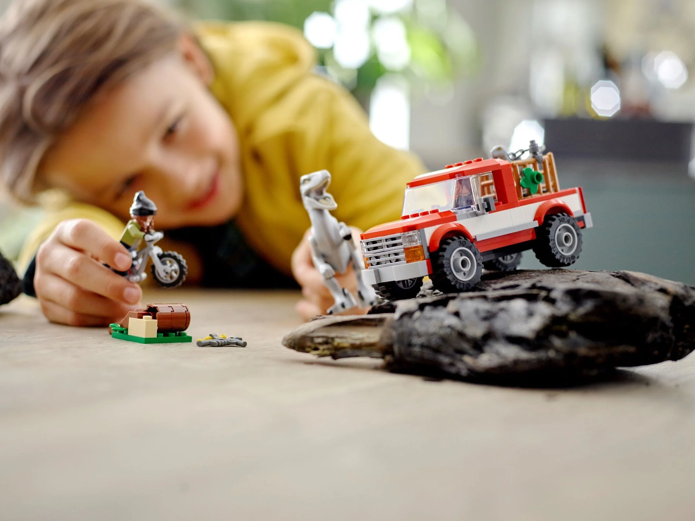 LEGO® 76946 Schwytanie welociraptorów Blue i Bety - zdjęcie 9