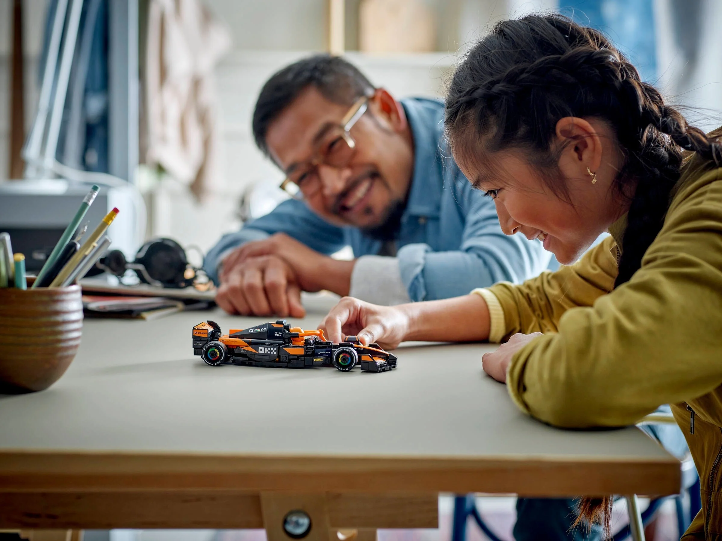 LEGO® 77251 Zespół Bolid F1® McLaren MCL38 - zdjęcie 6