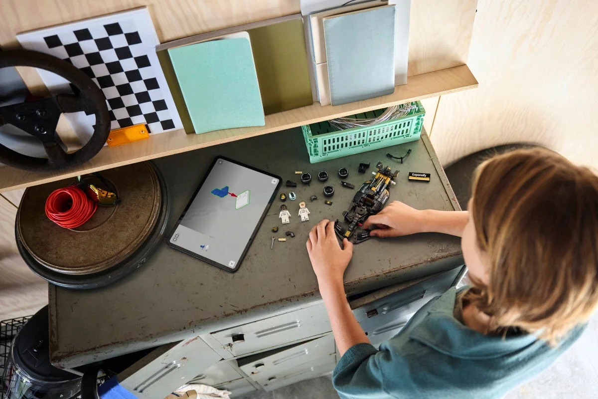 LEGO® 77252 LEGO Speed Champions F1: film - APXGP Team Race Car - zdjęcie 9