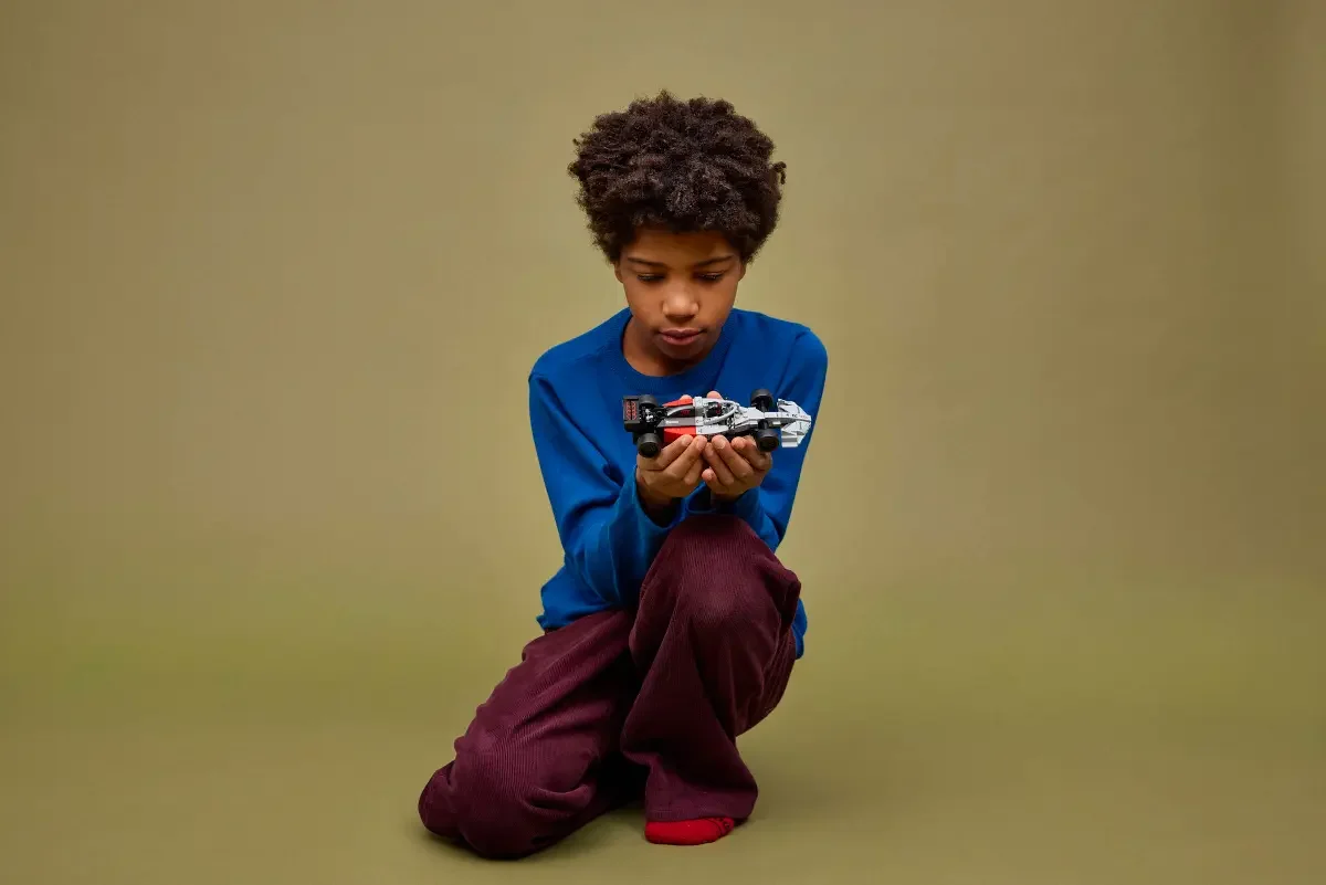 LEGO® 77259 LEGO SPEED CHAMPIONS Bolid Audi Revolut F1 Team R26 - zdjęcie 3