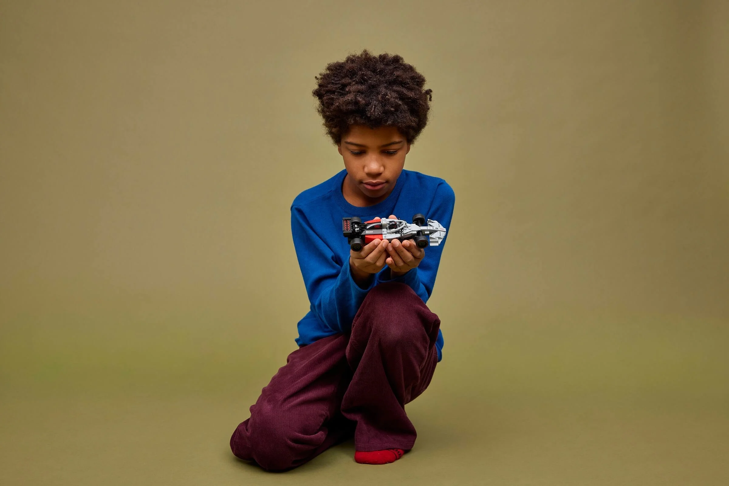 LEGO® 77259 LEGO SPEED CHAMPIONS Bolid Audi Revolut F1 Team R26 - zdjęcie 23