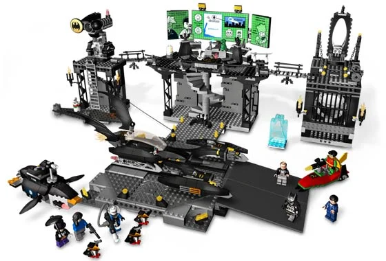 LEGO® 7783 The Batcave: The Penguin and Mr. Freeze's Invasion - zdjęcie 3