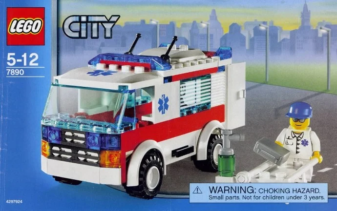 LEGO® 7890 Ambulance - zdjęcie 1