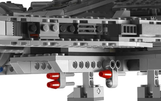 LEGO® 7965 Wars Millennium Falcon - zdjęcie 18