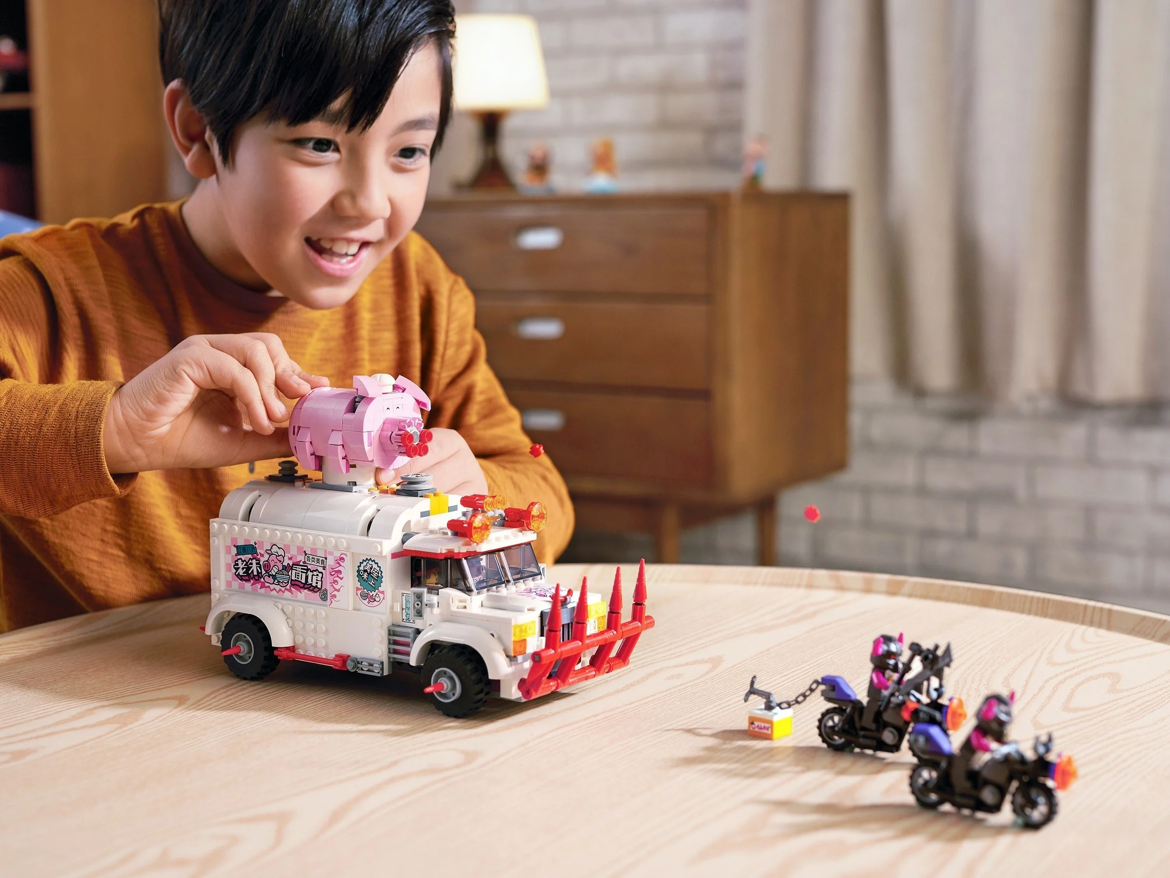 LEGO® 80009 Kid Food truck Pigsy'ego - zdjęcie 16
