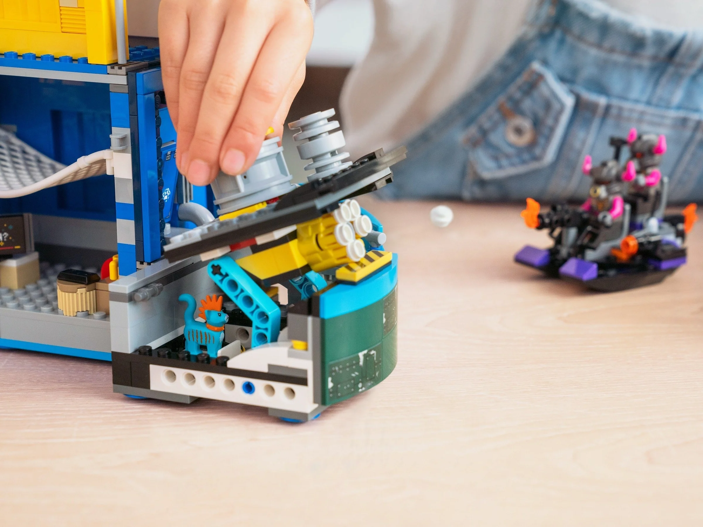 LEGO® 80013 Kid Tajne dowództwo ekipy Monkie Kida - zdjęcie 21