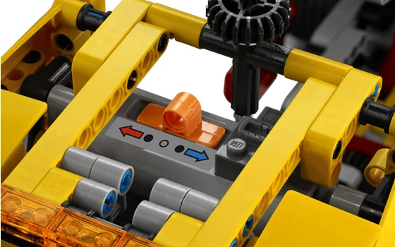 LEGO® 8109 Ciężarówka z Płaską Platformą - zdjęcie 16
