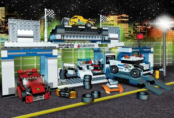 LEGO® 8681 Tuner Garage - zdjęcie 5