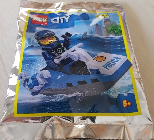 Zestaw Lego City Minifigure Polybag Policeman with Jet Ski #