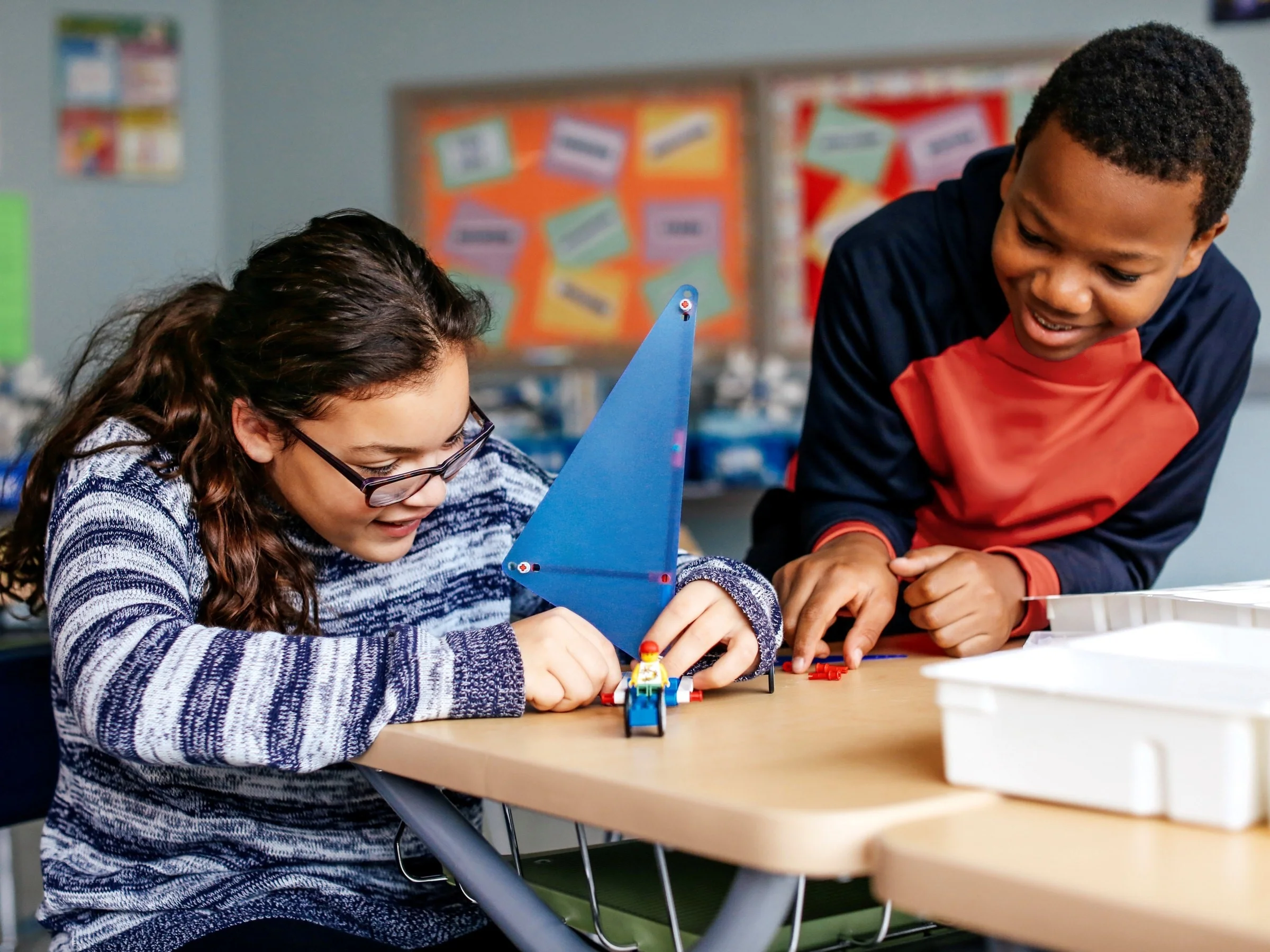 LEGO® 9686 Simple & Powered Machines Set - zdjęcie 9