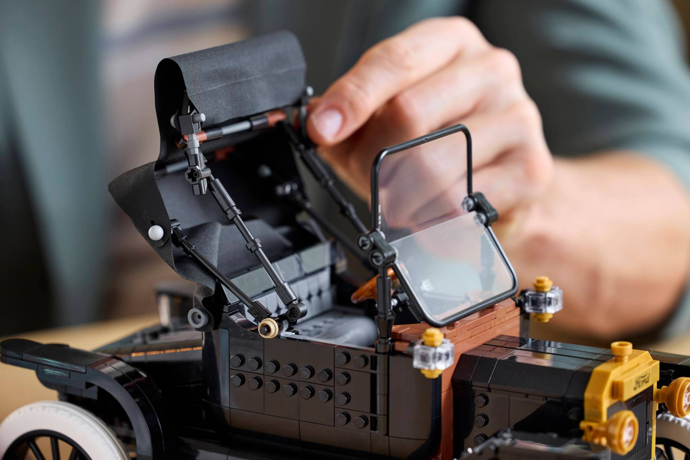 LEGO® 11376 Klocki Lego Icons Ford Model T 1060 Pcs - zdjęcie 4